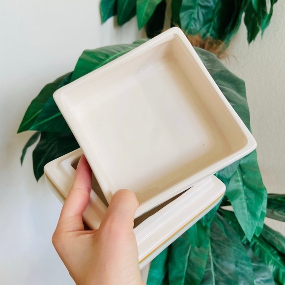 Patina Vie Victorian trinket jewelry ceramic box - Picture 4 of 4